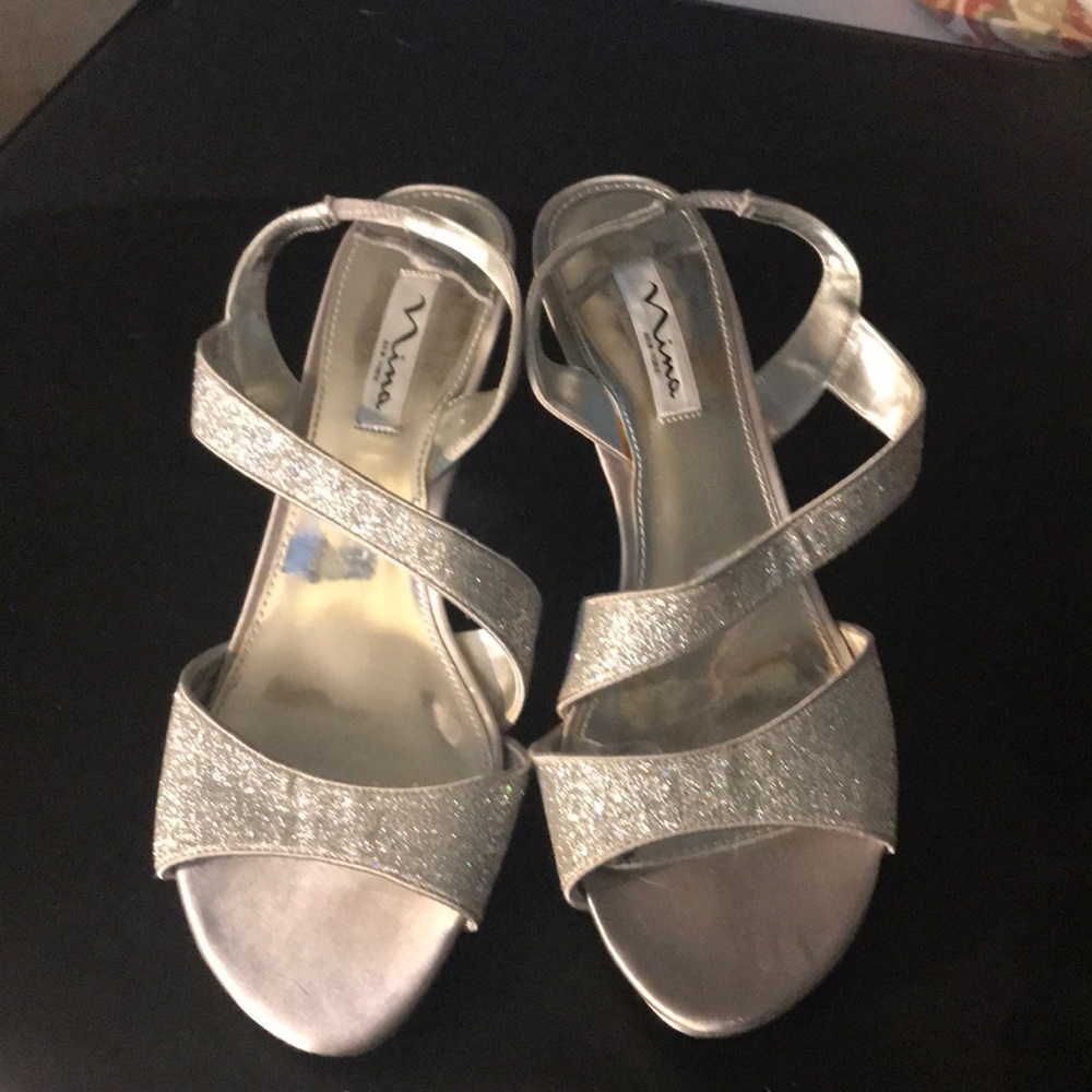 Nina formal shoes.  Medium heal. Worn once